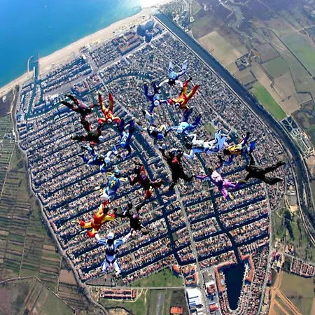Apart-rent Cap Ras 0037 * Empuriabrava