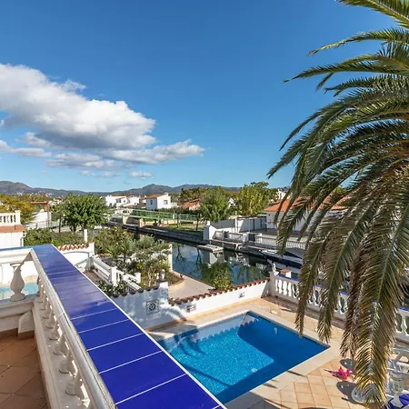 Apart-rent Cap Ras 0037 Villa *