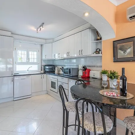 Apart-rent Cap Ras 0037 Villa *