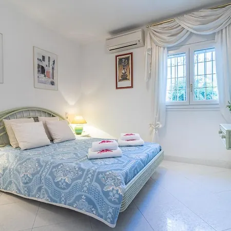 Apart-rent Cap Ras 0037 Empuriabrava